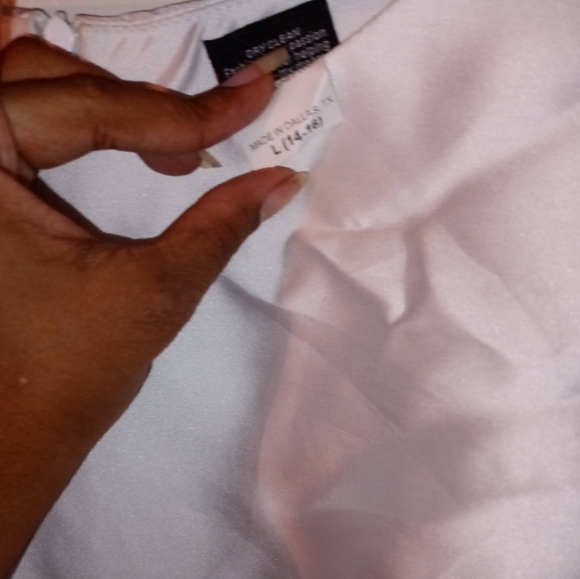 Tanwi Haynes custom clergy white dress - Picture 5 of 6